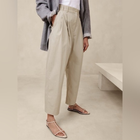 NWT! Banana Republic Avila Barrel-Leg Pant - Multiple - Picture 2 of 5
